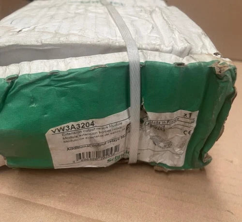 Schneider Electric - VW3A3204 - Extension Output Relays Module