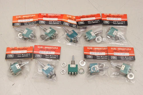 10x FEME 3A 250V Kippschalter Wippschalter M3-C-2T OVP