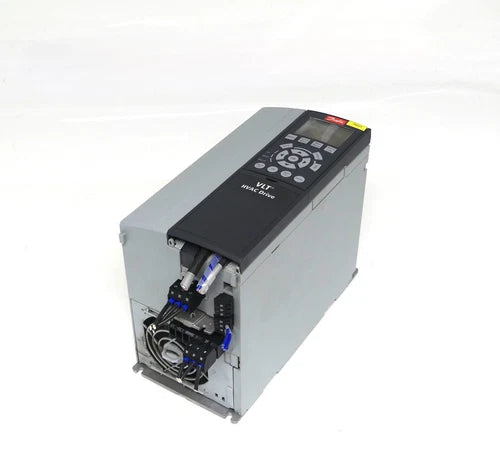 Danfoss VLT FC-102P7K5T4E20H1XGXXXXSXXXXAXBXCXXXXDX