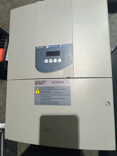 ALTIVAR 28 ATV28HD23N4 , SCHNEIDER 15Kw GARANT?A Estaba De Repuesto Sin Uso!!