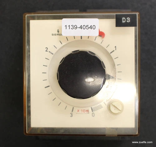 SIEMENS Timer Relay 7PN5051-0A /52A 220VAC 50Hz 0.15-30s 200VAC 0.5A