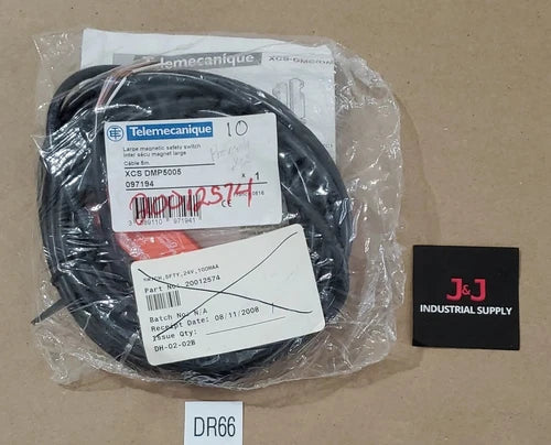 *BRAND NEW* Telemecanique Schneider XCS DMP5005 Large Magnetic Switch + Warranty
