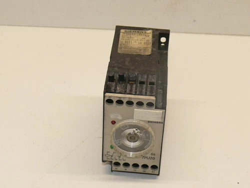 SIEMENS 7PU2040-1BB30 Zeitrelais