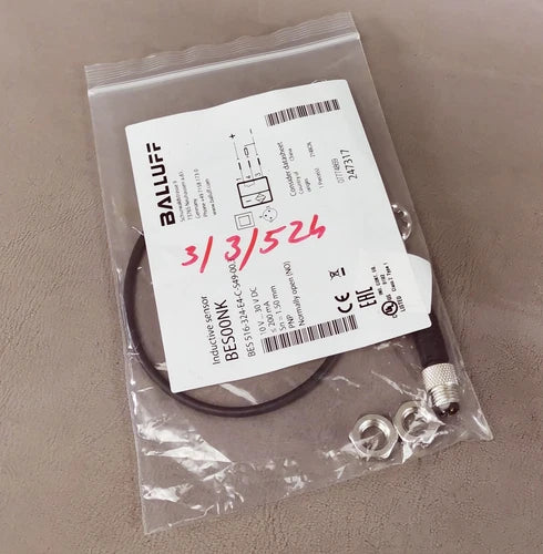 Balluf BES00NK BES 516-324-E4-C-S49-00,3 NEU