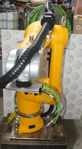 ST?UBLI TX90 L TX90L F14/5WU3A1/A/01 B.J 2014 INDUSTRIAL ROBOT