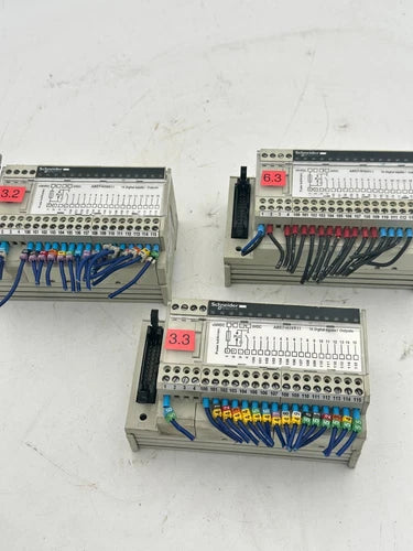 7pc x SCHNEIDER ELECTRIC PASSIVE CONNECTION SUB-BASE ABE7-H16R11 30VDC 1.6 A