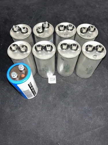 (8) CDE SMS37U456M3C CAPACITOR 370VAC 45UF ,& (1) Mallory CGS163U100U4C NNB