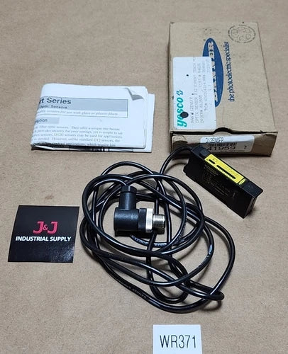 *BRAND NEW* Banner D12EN6FP Teach Mode Fiber Optic Sensor DC 41959 + Warranty!