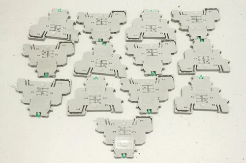 13x PHOENIX CONTACT Reihenklemme Schutzleiter 300V 15A 2,5mm DIKD1.5 2715979