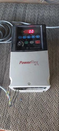 22B-A5P0N104  N¡ã 1 PCS Rockwell 240/0,75kw Allen-bradley POWER FLEX