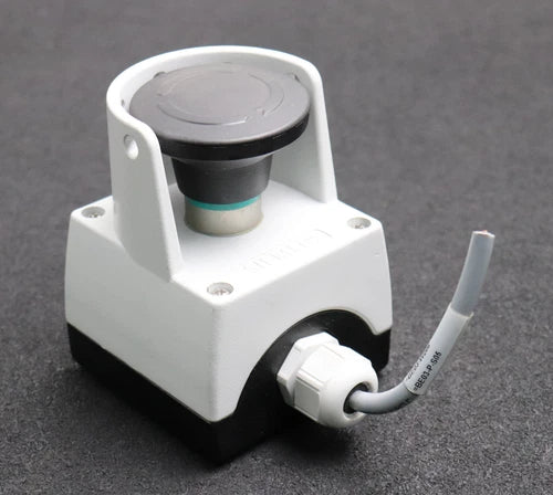 SIEMENS Geh?use f¨¹r Befehlsger?t 3SB3801-2EB30-0CC0 gebraucht