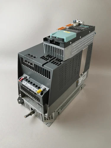 Siemens 6SL3210-1SE21-0AA0 + 6SL3040-0JA01-0AA0