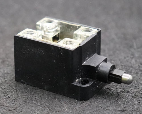 SIEMENS Positionsschalter 3SE3020-1A Ue 500VAC 10A 230VAC 6A unbenutzt