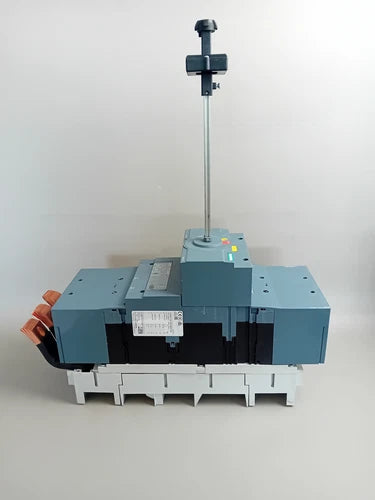Siemens 3VA2463-7HL32-0AA0 + 3VA9467-0FK21