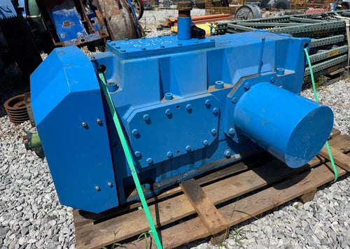 NEW SIEMENS GEAR DRIVE FLENDER SPEED REDUCER 27.517 RATIO T3SH 12