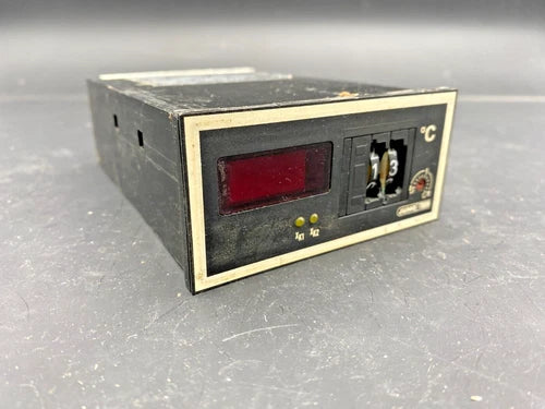 1 peça x JUMO TRON HROW-48/DI-D2-ES CONTROLADOR DE TEMPERATURA PARA PT100