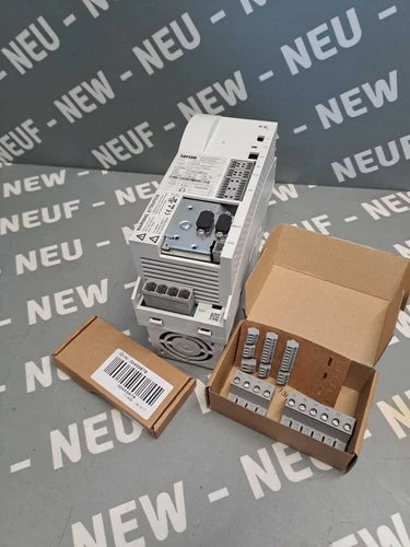 13230856 - Lenze - ECSEA008C4B / Sistema Servo Nuovo