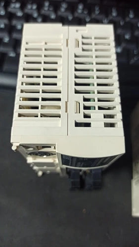 Twido twdlmda40dtk、施耐德、环境好！！法尔塔普埃尔塔斯！ FACTURA GARANT?A