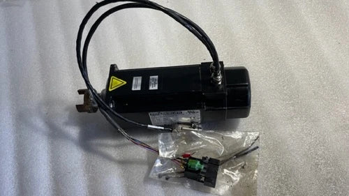 Kollmorgen 3~PM Servo Motor AKM43K-ANM22-00