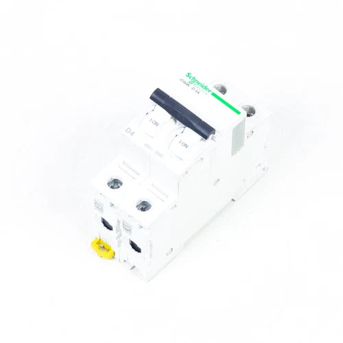 SCHNEIDER ELECTRIC IC60N-D4A, Disjuntor Miniatura: 2P, 4A, IC60ND4A Usado...