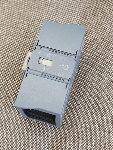 Siemens Simatic S7-1200 6ES7 223-1BH32-0XB0