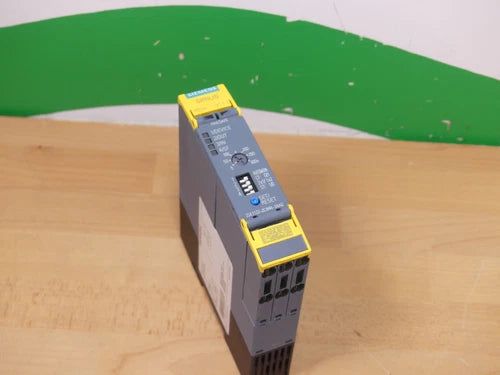 Siemens 3SK1122-2CB44-1AA0