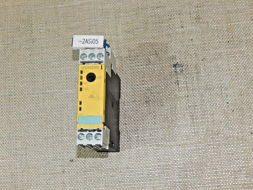 Siemens AS-I SLIMLINE ModuleTyp 3RK1205-0BE00-0AA2 Used