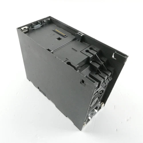 SIEMENS MICROMASTER 440 6SE6440-2UC15-5AA1 (0.55kW) FREQUENCY INVERTER