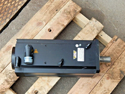 St?ber three-phase servo motor ED808UIOI210 // ED808U101210 slightly scratched see pictures