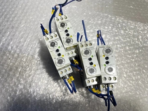 4x SIEMENS 3UG3522-1AC40