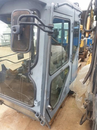 Hitachi Cab EX 500