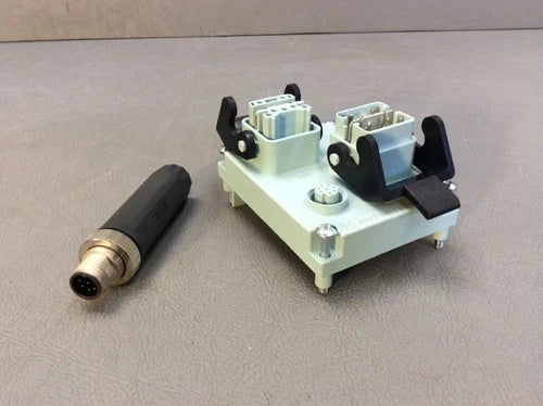 6ES71943AA000AA0 - SIEMENS - 6ES7194-3AA00-0AA0 Conn. bock REFURBISHED