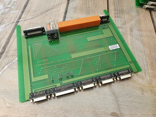 Siemens teleperm c79458-l445-b70 LTU-DISTRIBUTATOR (4 units)