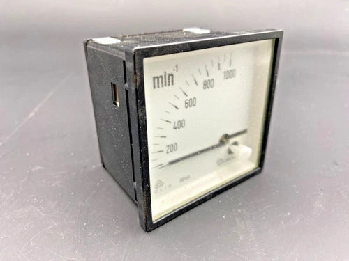 1 unidade x CELSA MILIALMETRO 0-100 Hz PQ72SI