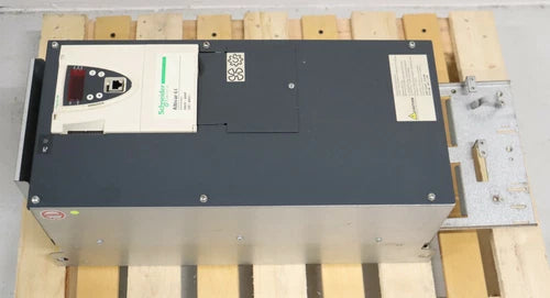 施耐德电气 Altivar 61 ATV61HD30N4 30kW 400V 经过测试的顶级 ZUSTAND