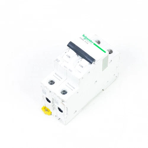 SCHNEIDER ELECTRIC IC60N-D2A, Disjuntor Miniatura: 2P, 2A, IC60ND2A Usado...