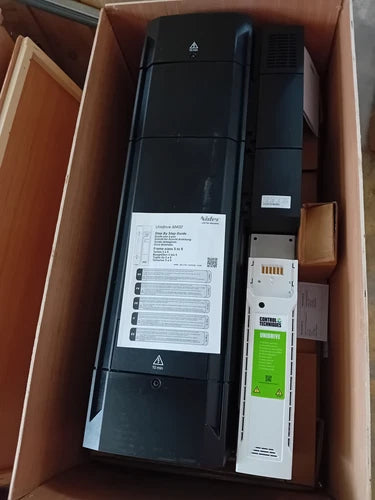 Control Techniques M400-084 01570 A NEU OVP