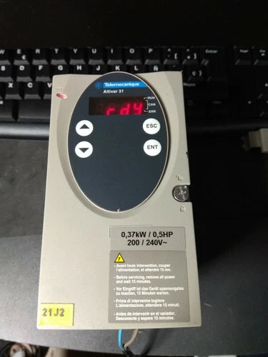 Telemecanique Schneider altivar 31 atv31h037m2, env¨ªo r¨¢pido!!!