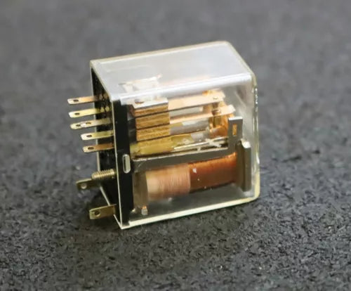 SIEMENS Kammrelais Kleinschalt-Relais V23054-D3026-F104 gebraucht war eingebaut