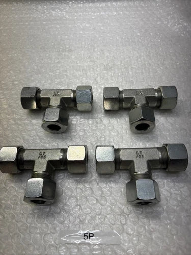 **New Cast 16S 3/8" Compression Union Tee L7108 (Lot Of 4) #