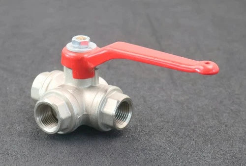 3-Wege-Kugelhahn 1/2'' IG 08A PN40 mit Hebel Material Messing unbenutzt