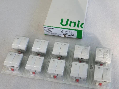 SCHNEIDER MGU3.208.18 (lot of 10) NEW
