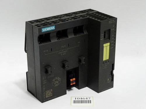 Siemens IM151-8F 6ES7151-8FB01-0AB0 6ES7 151-8FB01-0AB0 Geh?use unten besch?digt