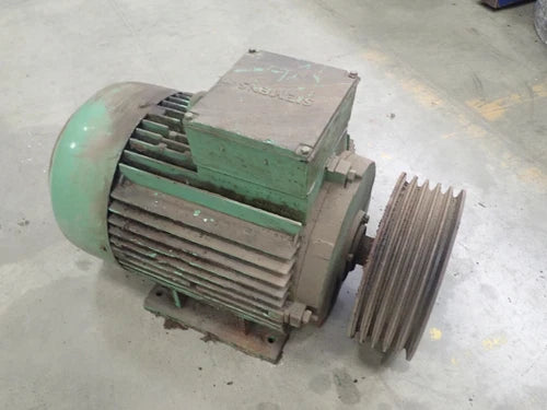SIEMENS 1LA2183-4AA60-ZA11 SQUIRREL CAGE MOTOR  18.5 KW