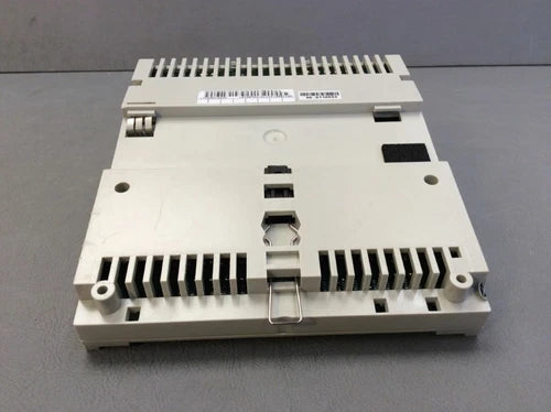 170AAO12000 Schneider Distributed Analog 4 Salida 0.20MA Recond Garant¨ªa 1AN