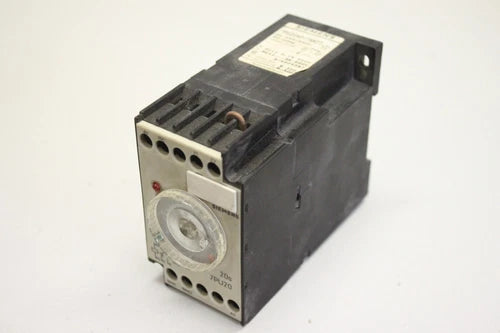 SIEMENS ZEITRELAIS ELEKTRONISCH2 S BIS 20S 220-240V Zeitrelais 7PU2040-7AN23
