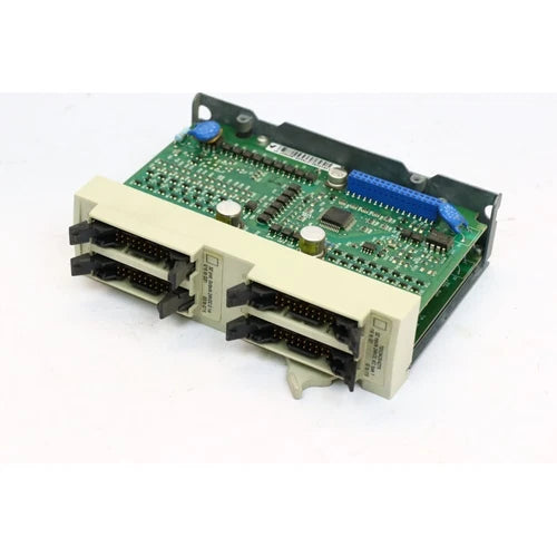 Schneider Automation TSXDMZ64DTK TSX MICRO 32I 24VDC + 32Q 0.1A CONN (B890)