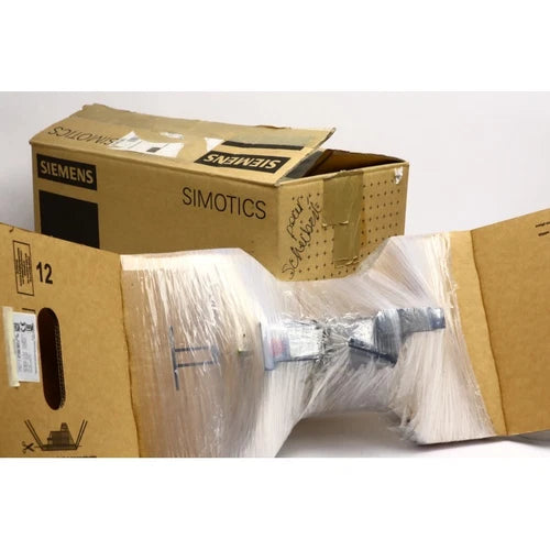 Siemens 1FK7022-5AK21-1DG3 Servo Motor Open Box (P142.2)