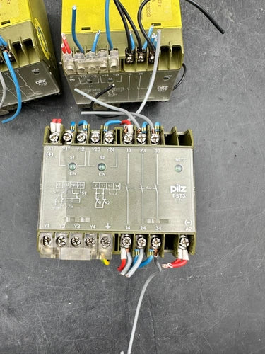 1 件 Pilz PST3 110VAC S3 420233
