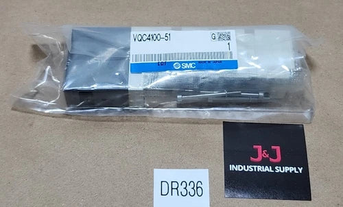 *BRAND NEW SURPLUS* SMC VQC4100-51 5-Port Solenoid Valve Base Mount + Warranty!